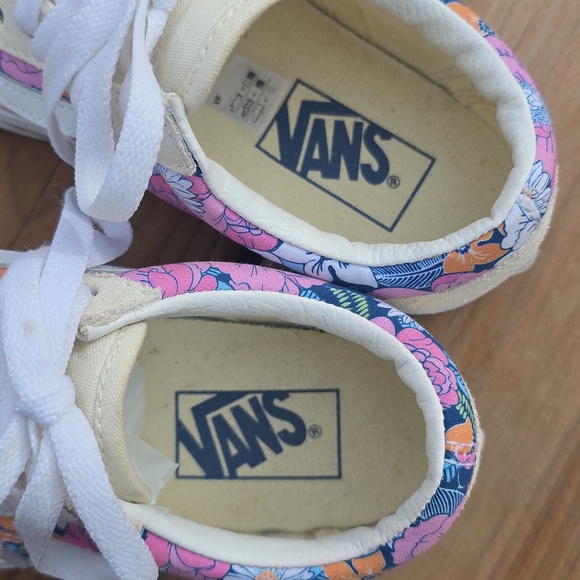 Vans Old Skool Shoe, Suede, Size 5.5 - Picture 5 of 9